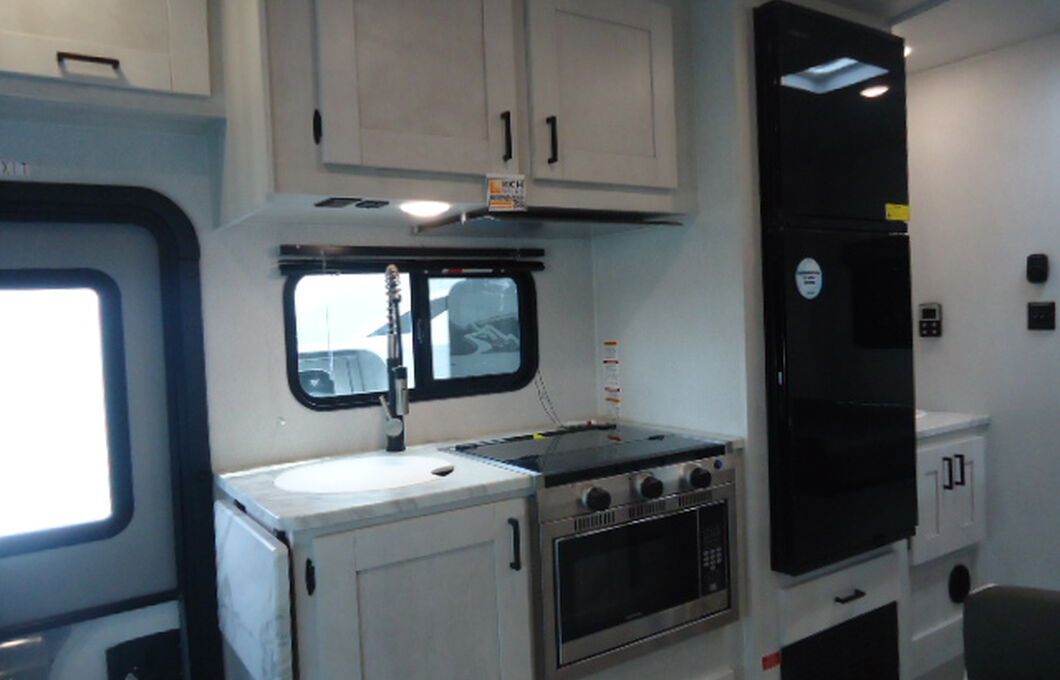 2024 EAST TO WEST RV ENTRADA 2200S-E450*23, , hi-res image number 10